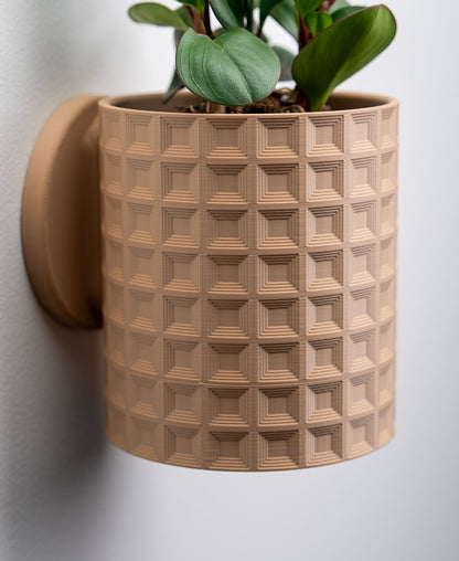 Echo Wall Planter with Hidden Drip Tray