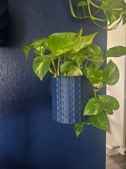 Echo Planter with Hidden Drip Tray