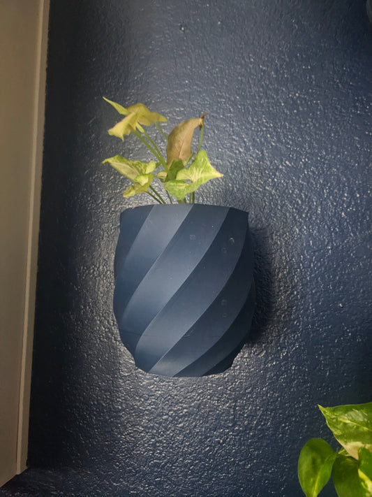 Spiral Wall Planter with Hidden Drip Tray