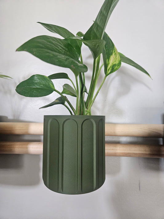 Linus Planter with Hidden Drip Tray