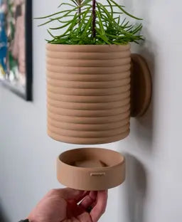 Poppy Wall Planter with Hidden Drip Tray