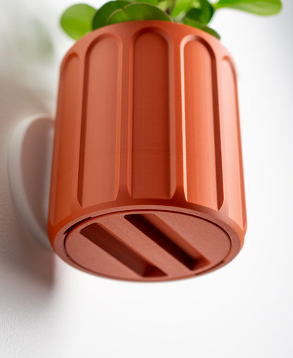 Linus Wall Planter with Hidden Drip Tray